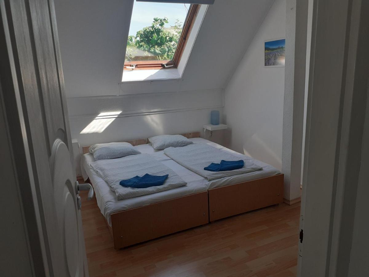Margareta Apartman - Balatonlelle Exterior photo