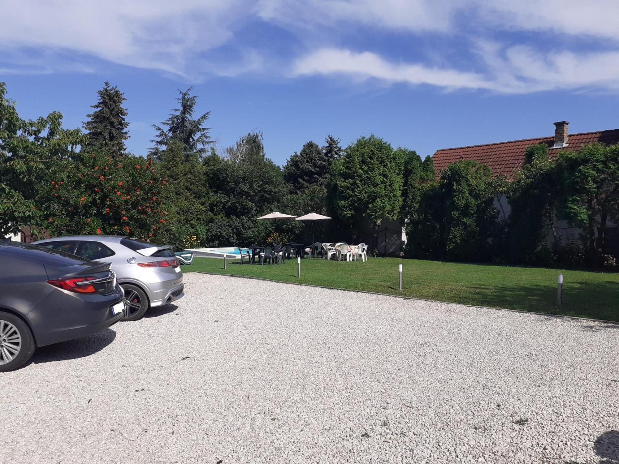 Margareta Apartman - Balatonlelle Exterior photo