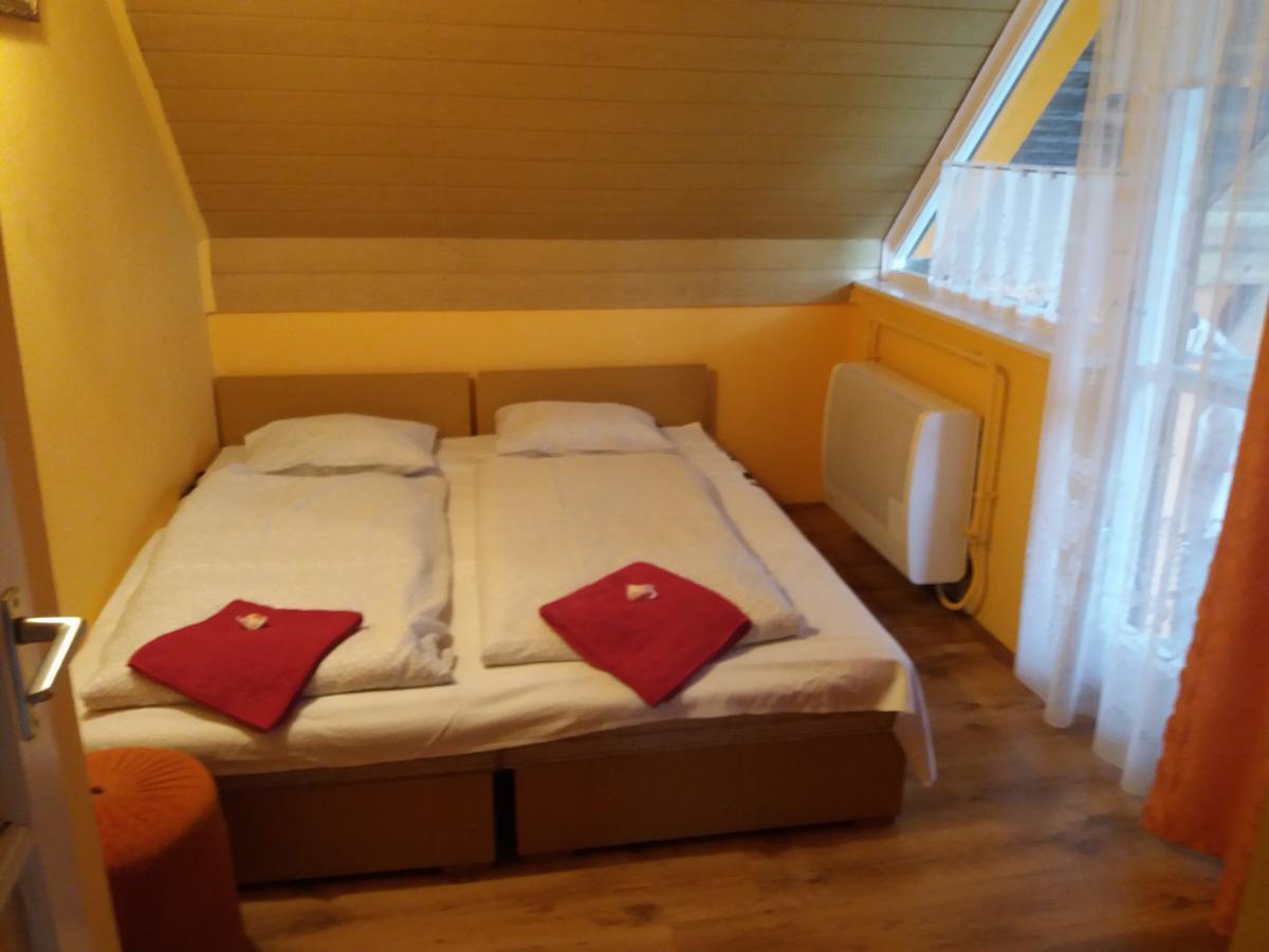 Margareta Apartman - Balatonlelle Exterior photo